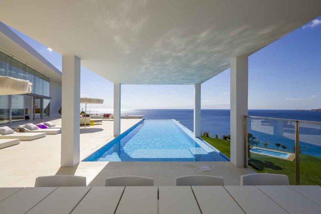 Villa de luxe à vendre Ibiza 1ère ligne de mer