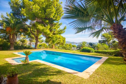 villa à vendre à Es Cubells Ibiza mer avec piscine