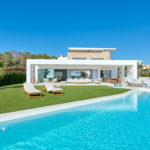 Villa de luxe à Cala conta Ibiza avec piscine et vue mer